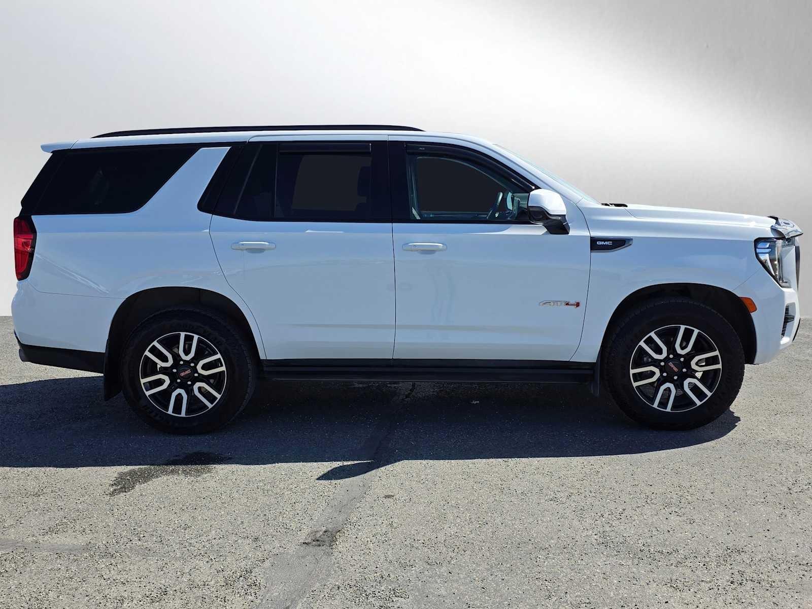 2023 GMC Yukon — side profile view