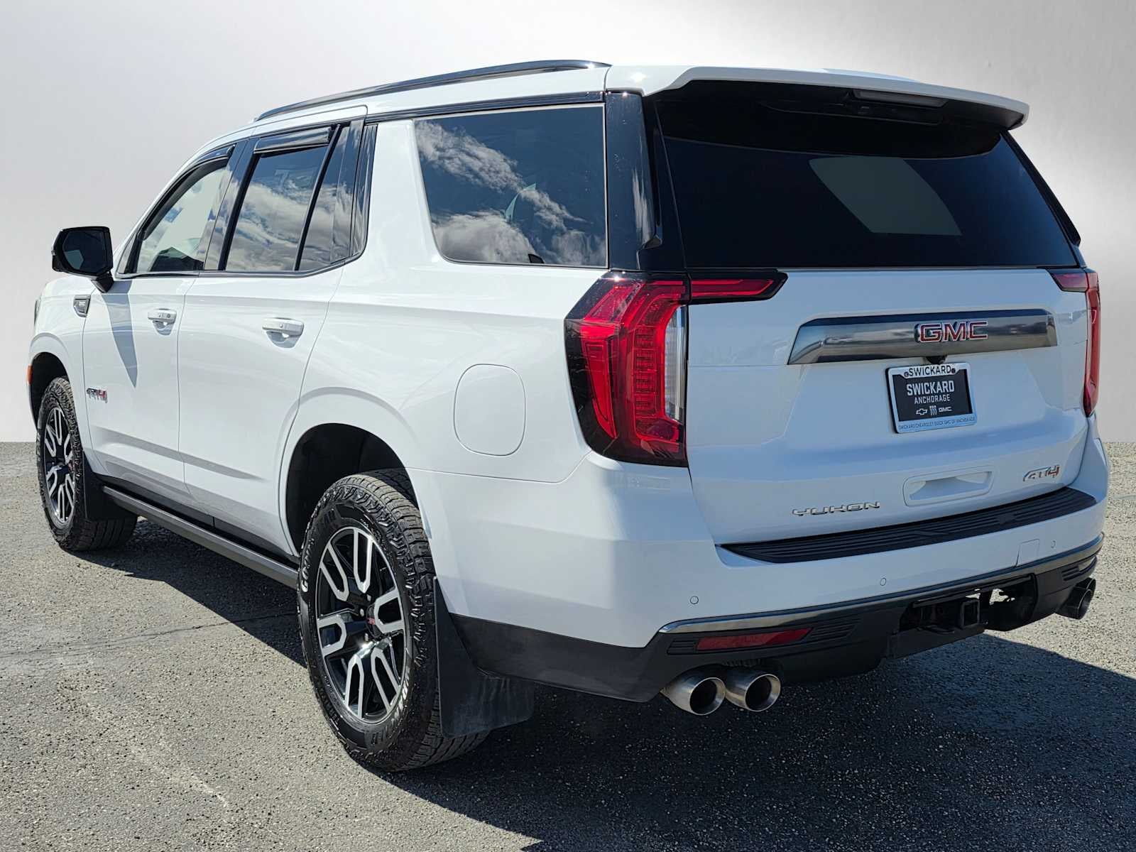2023 GMC Yukon — detail view